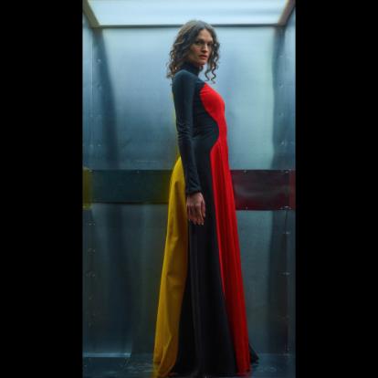 Fashion model wearing clothes inspired by DHL