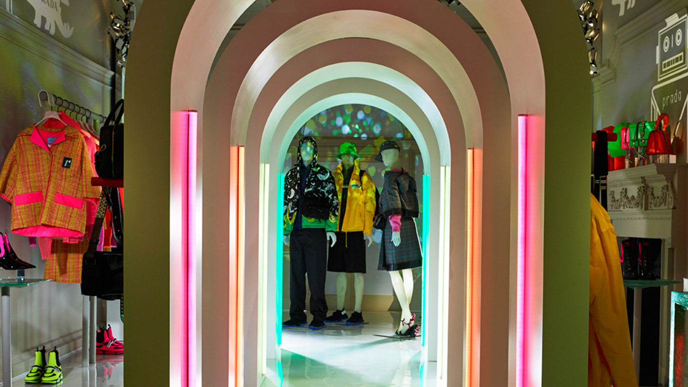 Branded Pop-up Stores: This Year's Biggest Luxury Retail Trend