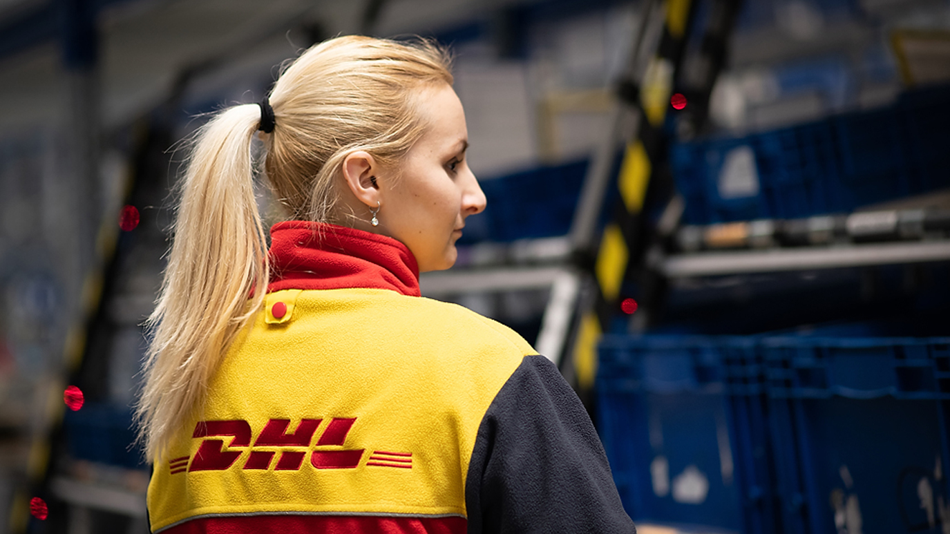 dhl clothing