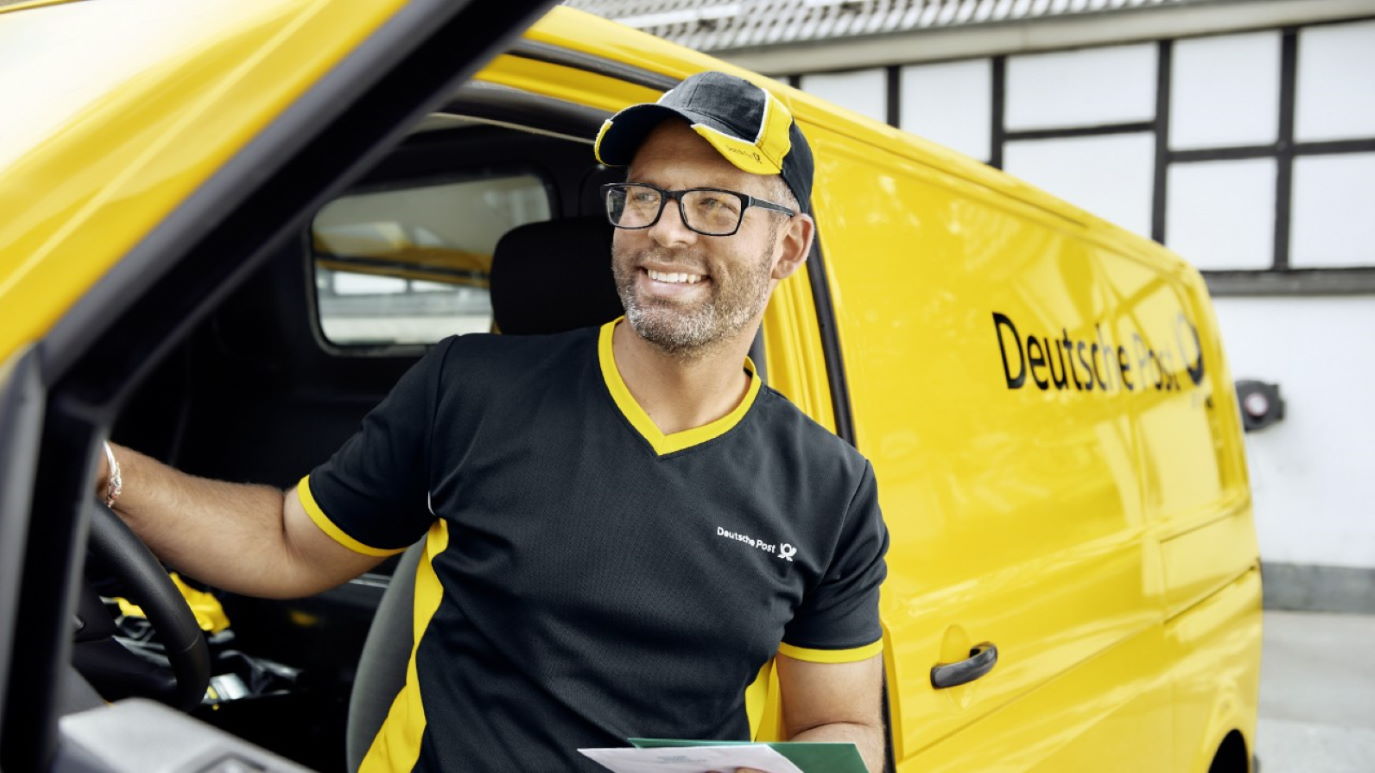 DPDHL Group Celebrates Top Employer Awards | DHL | Global