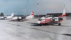 stary samolot transportowy firmy DHL