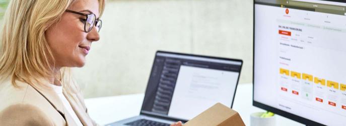 how do I ship a package to an online store customer?