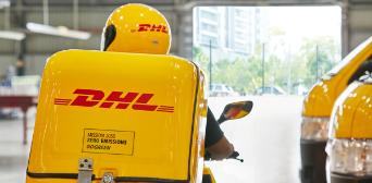 ส่ง โน๊ ต บุ๊ค dhl.com