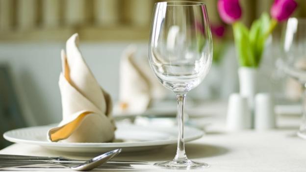 Elegant place setting in a restaurant