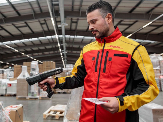 Strumenti per le spedizioni online - DHL Freight - Italia