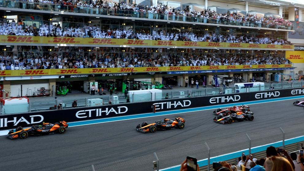 F1 race in progress with DHL sponsorship