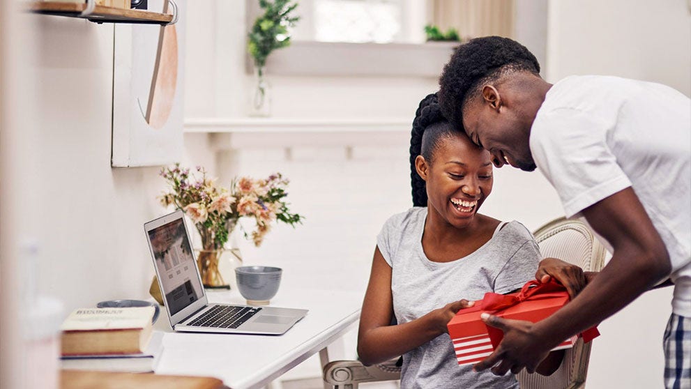 Valentine’s Day Shipping