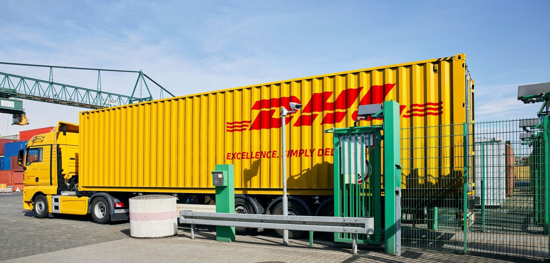 dhl truck shipping