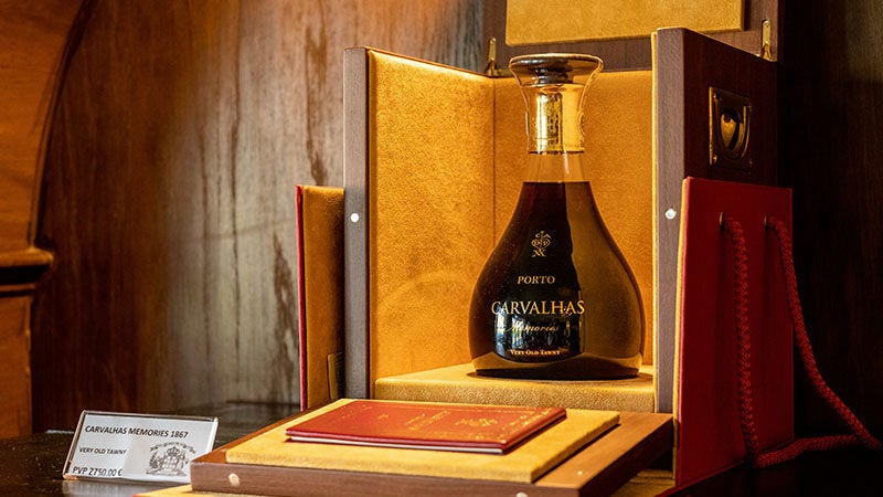 בקבוק וויסקי בקופסה