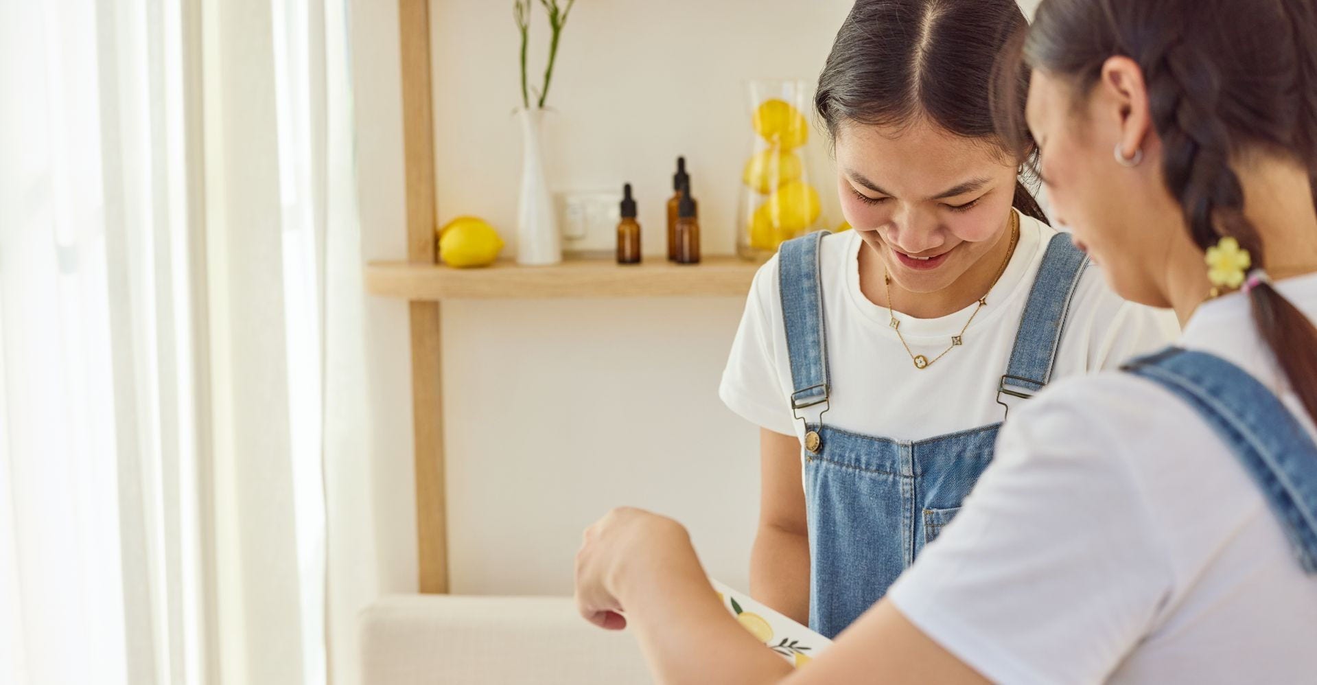 sellers preparing items to sell on multiple marketplaces