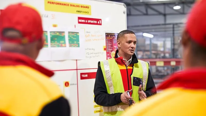 <p>In the world of e-commerce, the last mile isn't just a distance; it's an experience. A positive last-mile delivery experience can<b>&nbsp;set your&nbsp;business&nbsp;apart from the competition</b>, fostering&nbsp;c<b>ustomer satisfaction, loyalty, and growth</b>&nbsp;for long-term success.</p>
<p>When you partner with&nbsp;<a href="https://www.dhl.com/discover/en-lk/">DHL Express Sri Lanka</a>, you're not just choosing a global courier service; you're selecting a<b>&nbsp;reliable and customer-centric</b>&nbsp;ally in your e-commerce journey. Our&nbsp;<b>advanced&nbsp;real-time parcel tracking&nbsp;systems, commitment to timely&nbsp;shipping, extensive&nbsp;international&nbsp;network</b>, and&nbsp;<b>seamless&nbsp;last-mile&nbsp;logistics</b>&nbsp;ensure that your customers receive their orders with smiles on their faces.</p>
<p><b>Open a&nbsp;business&nbsp;account</b>&nbsp;with us today and find out how our services &nbsp;and technology can help your e-commerce business grow domestically and overseas.</p>
