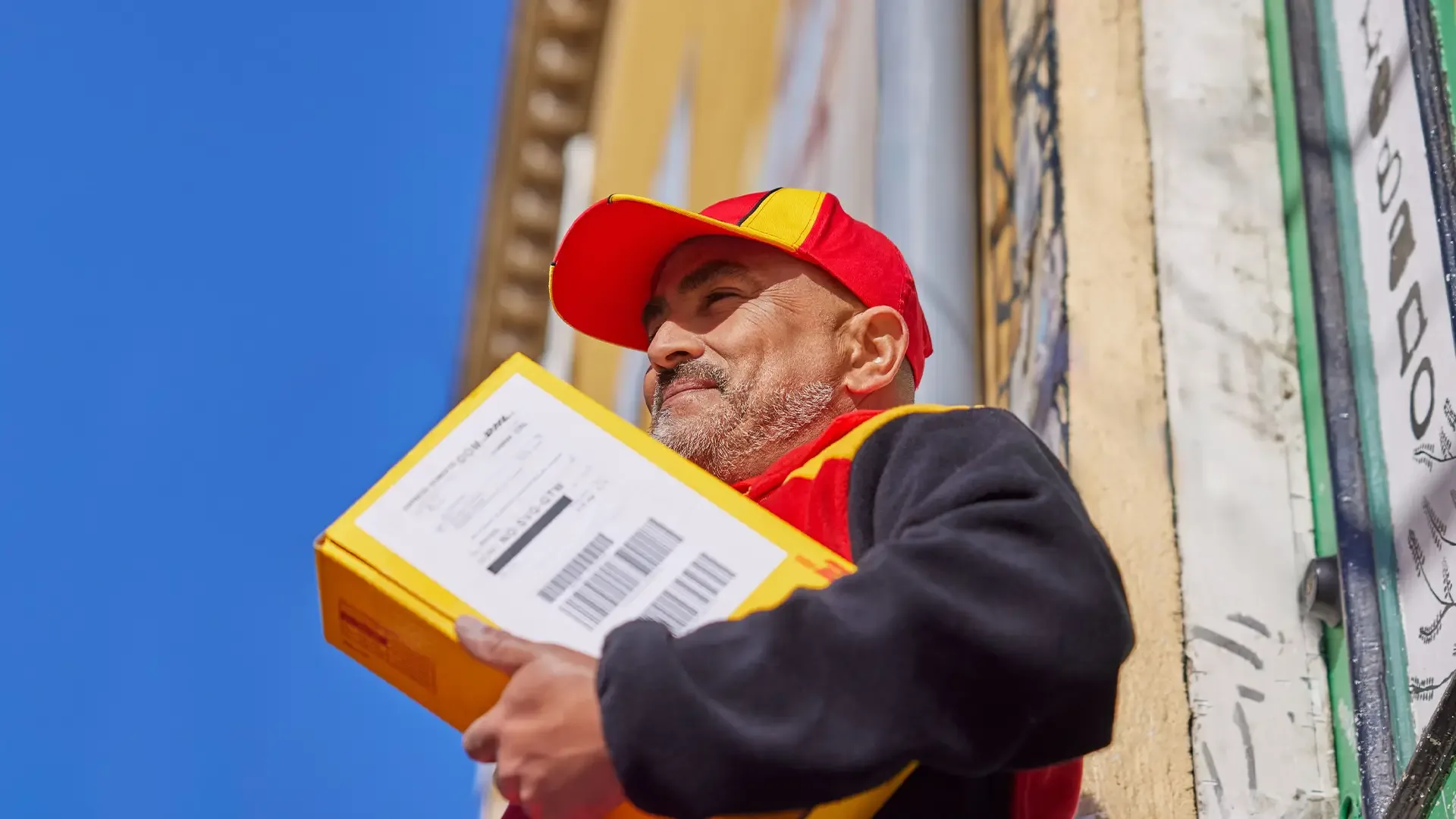 dhl courier 