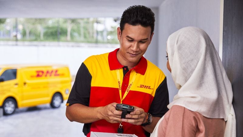 dhl express delivers vintage clothing efficiently and safely to international customers