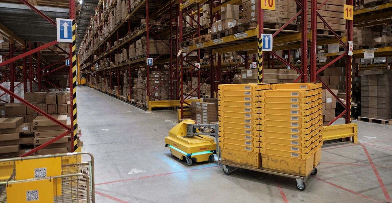 smart-supply-chain-management-and-smart-factory-solution-1920x998.jpg