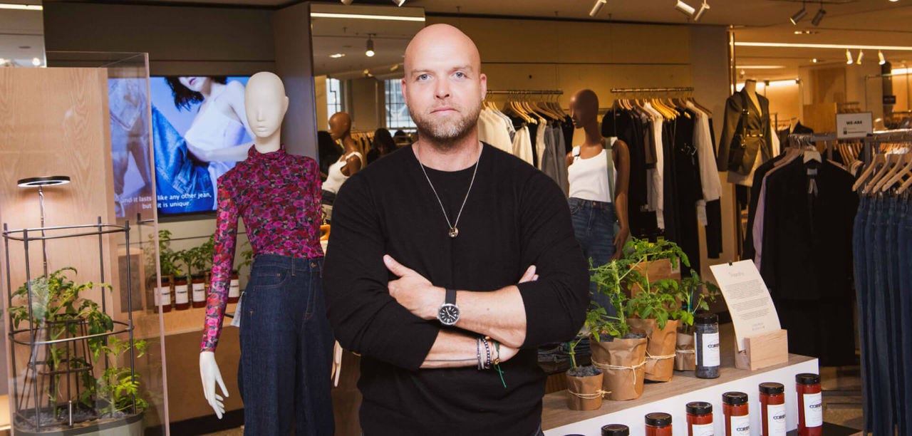 Adam Taubenfligel parle de greenwashing et de pratiques commerciales durables. 