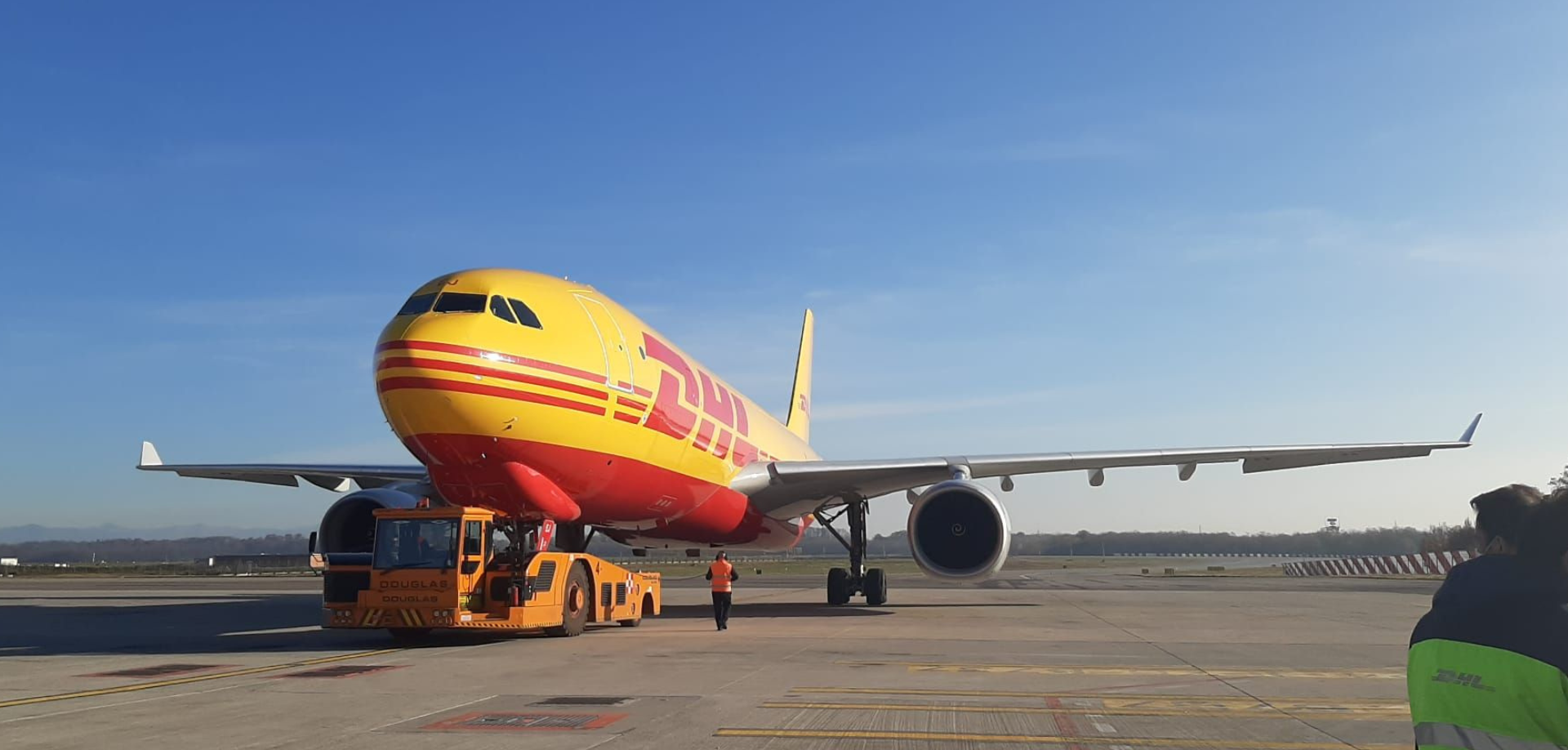 Discover banners_desktop - 27 - Sustainable logistics: DHL GoGreen Plus