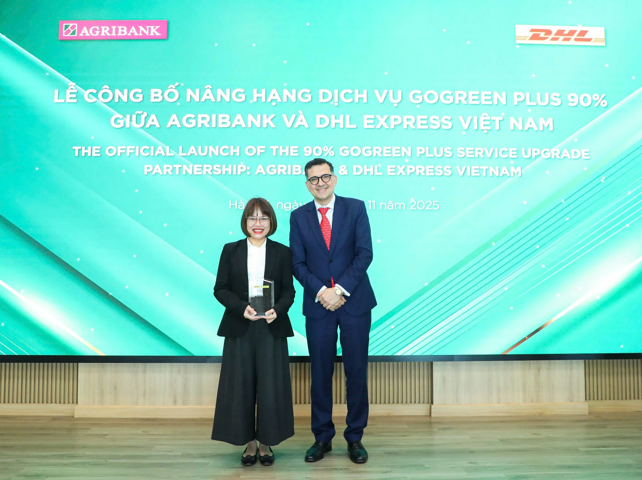 DHL Express & Agribank thúc đẩy vận chuyển quốc tế bền vững