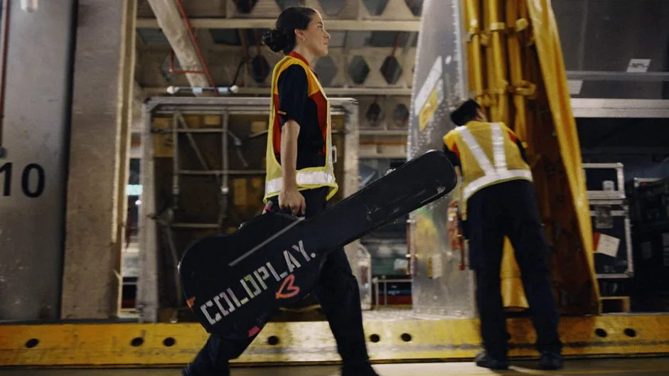 Coldplay delivered by DHL