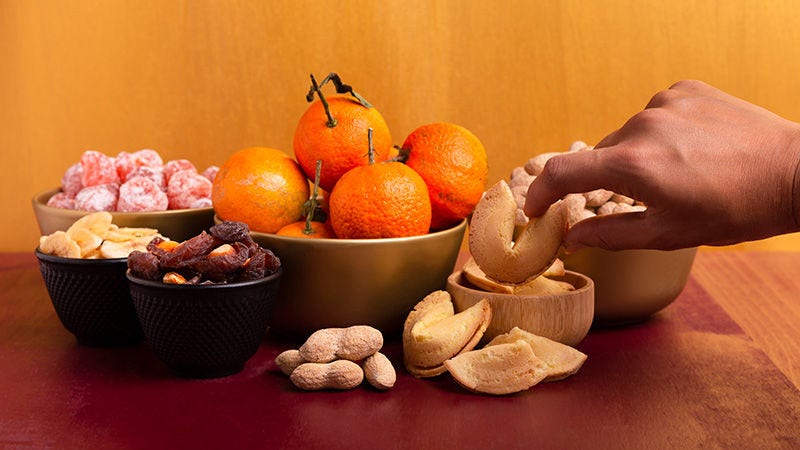Taiwanese-dried-fruits-and-snacks