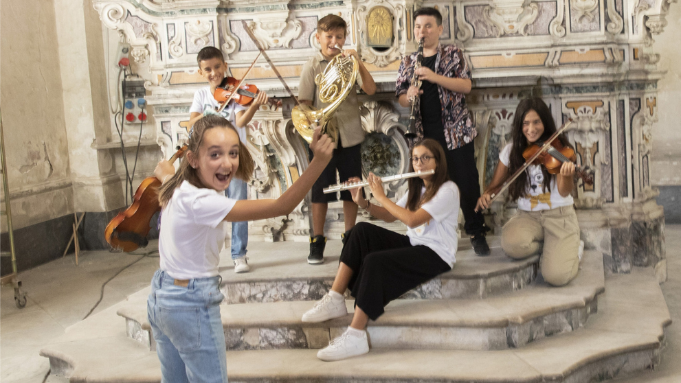 Altra Napoli e alla Piccola Orchestra di Forcella 