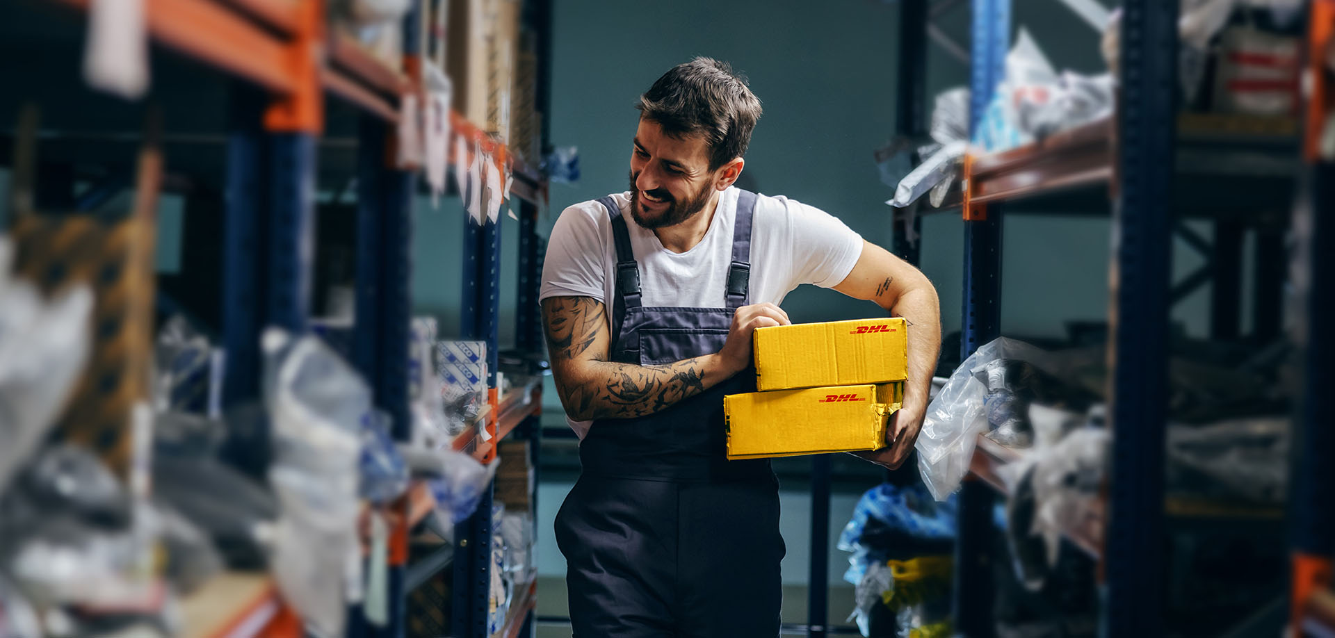 With DHL Express, you can avoid downtime costs.
