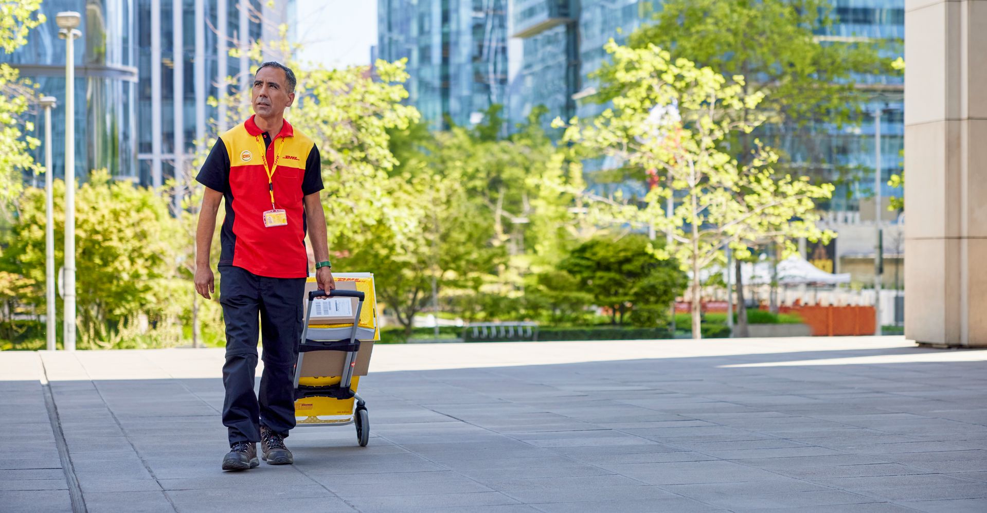 Urban Delivery Solutions in Phnom Penh - DHL Express KH | DHL Cambodia