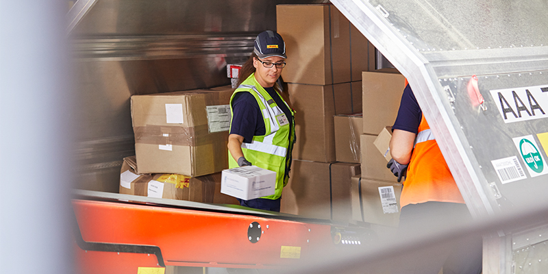 DHL packing factory