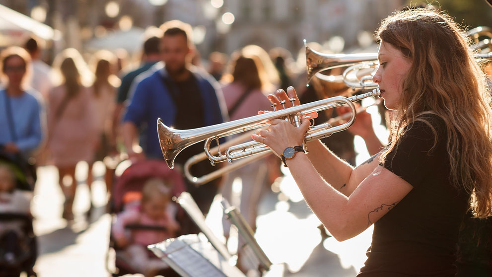 woman playing trumpet