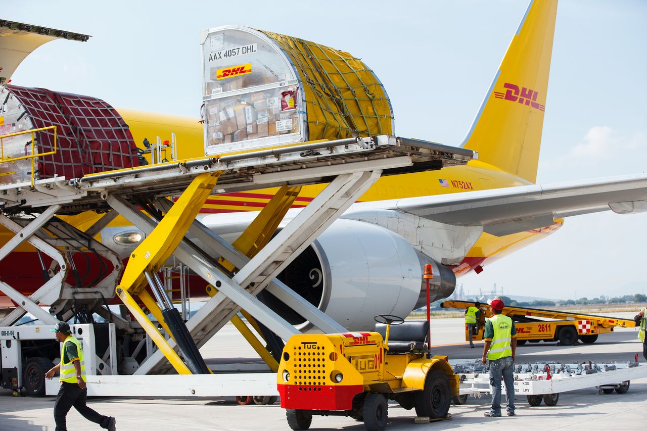 Open a DHL Express Corporate Account  to Enjoy Special Discount Today!