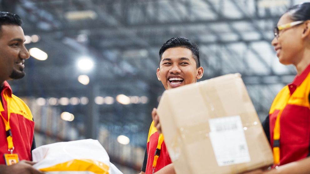 Bridging cultural divides between international logistics teams