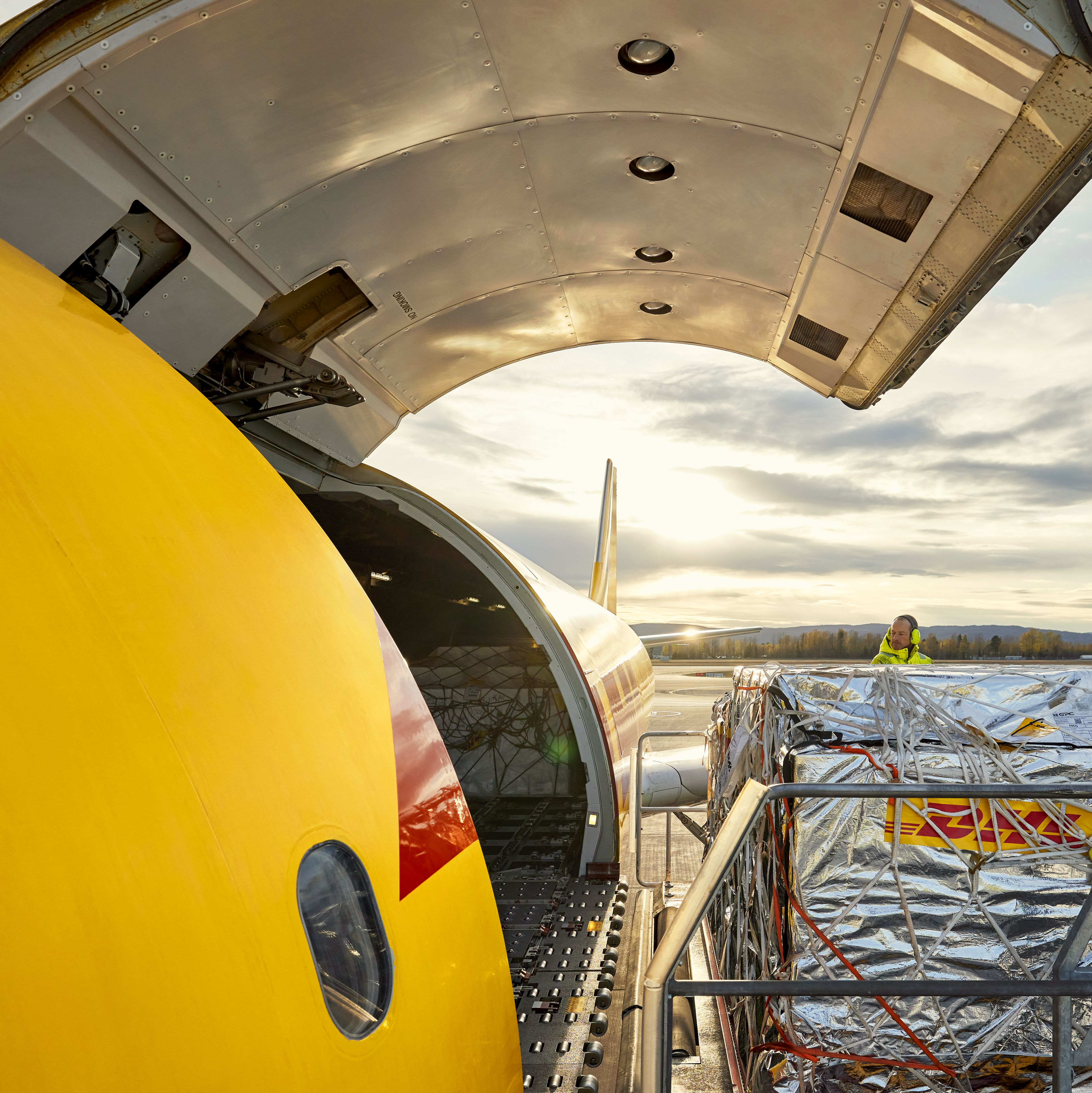 DHL Plane