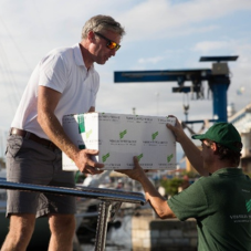 Versilia yacthing shipment