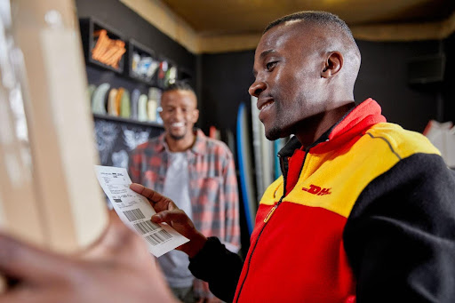 /content/dam/kenya/ecommerce-advice/ecommerce-best-practice/How DHL Supports Kenyan Retailers in Growing Basket Size.jpg