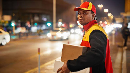 /content/dam/kenya/logistics-guide/export---import-advice/Door-to-Door Delivery.jpg