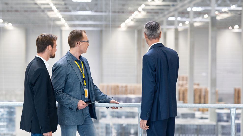 How to Use Logistics to Improve Customer Satisfaction and Loyalty