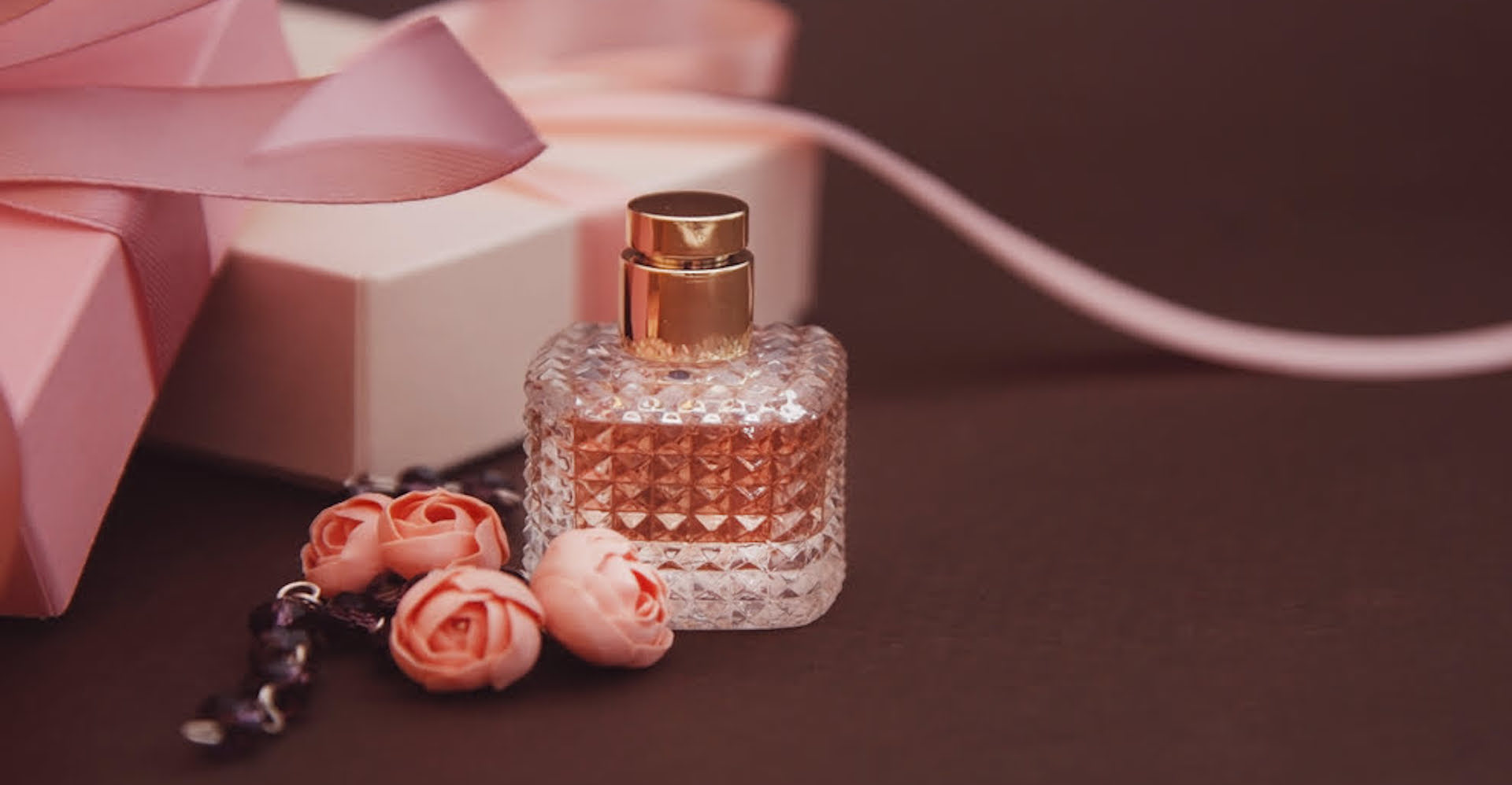 How can I ship perfume internationally? DHL Malaysia