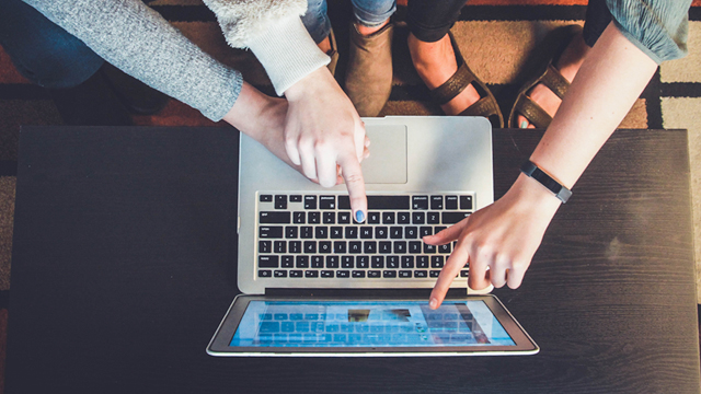 How to Transform Great Customer Service Into Pure Profit Online