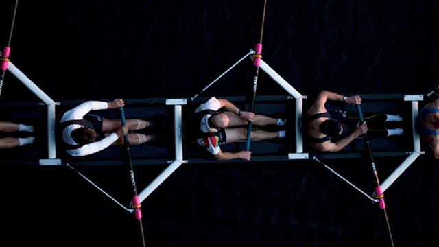 10 ways to build an e-commerce team for your business