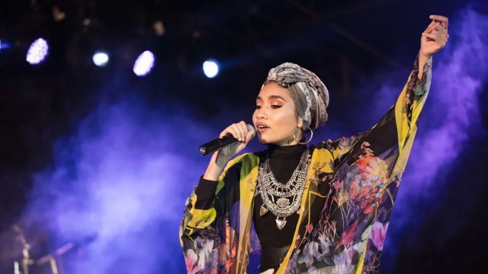 How influencers shaped the trend for modest fashion internationally