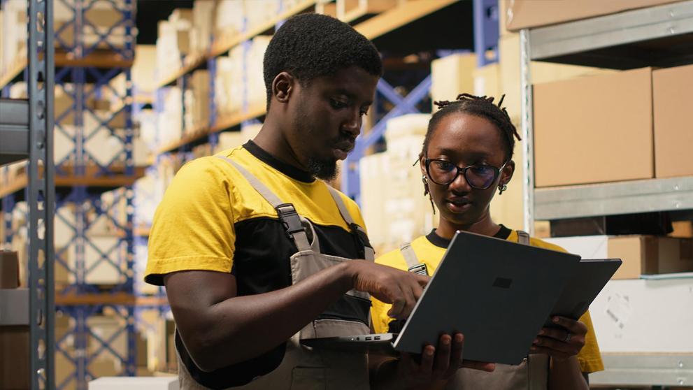 /content/dam/nigeria/logistics-advice/export-and-import-advice/Download Your Certificate and Prepare for Export.jpg