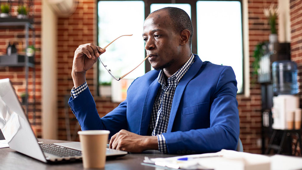 /content/dam/nigeria/logistics-advice/logistics-insight-/Exchange Rate Volatility Adds Pressure.jpg