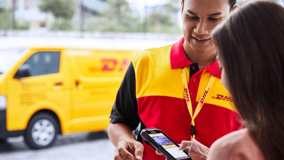 DHL Express - Fast. Door-to-Door. Courier Delivered - Canada