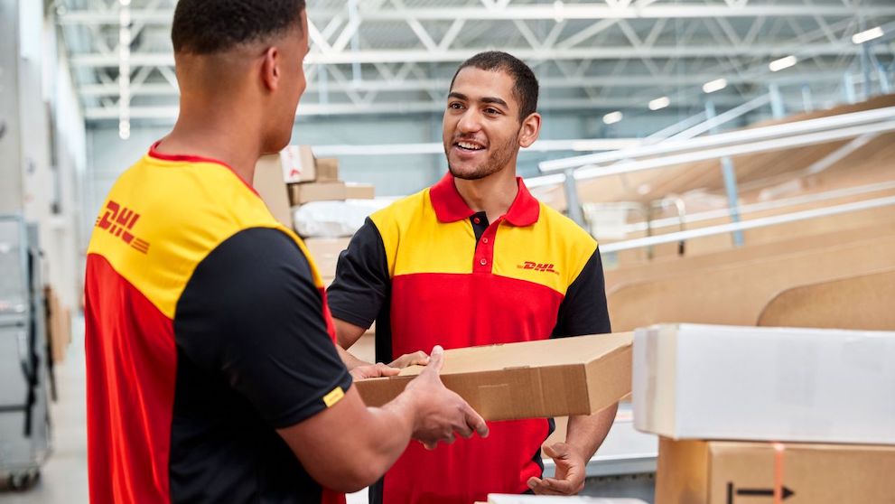 Expert tips for shipping fragile items with DHL Express