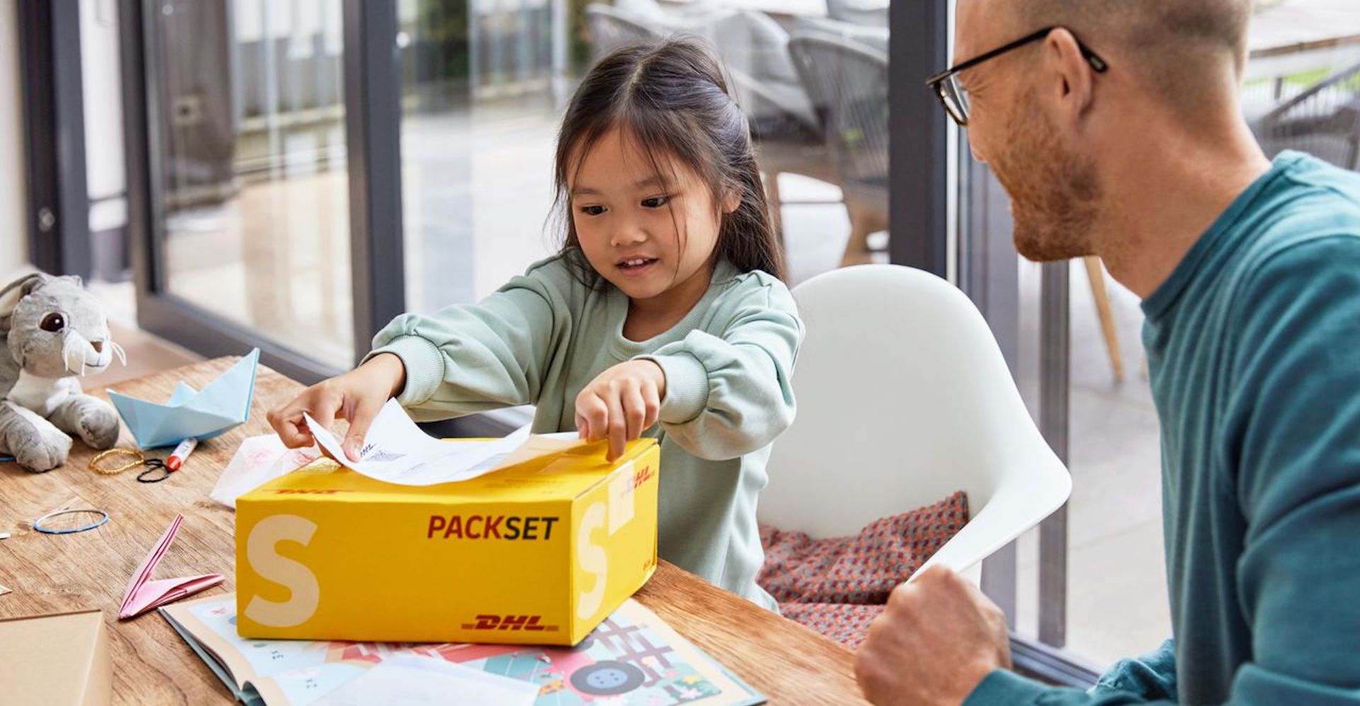 HOW LONG IS DHL EXPRESS SHIPPING visual data 3