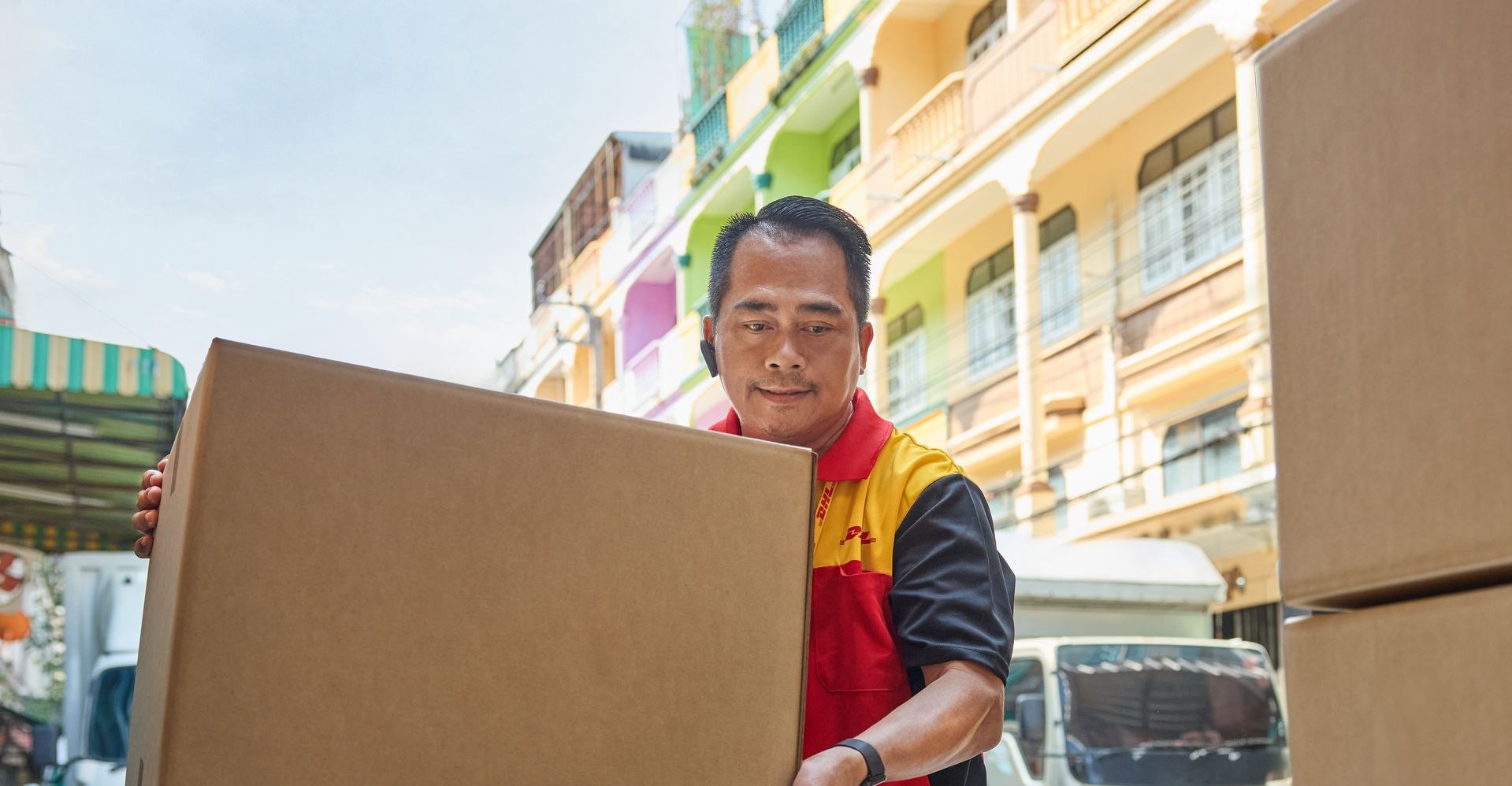 Ready to seize the strategic advantages of the JS-SEZ? Partner with DHL Express and transform your cross-border supply chain.