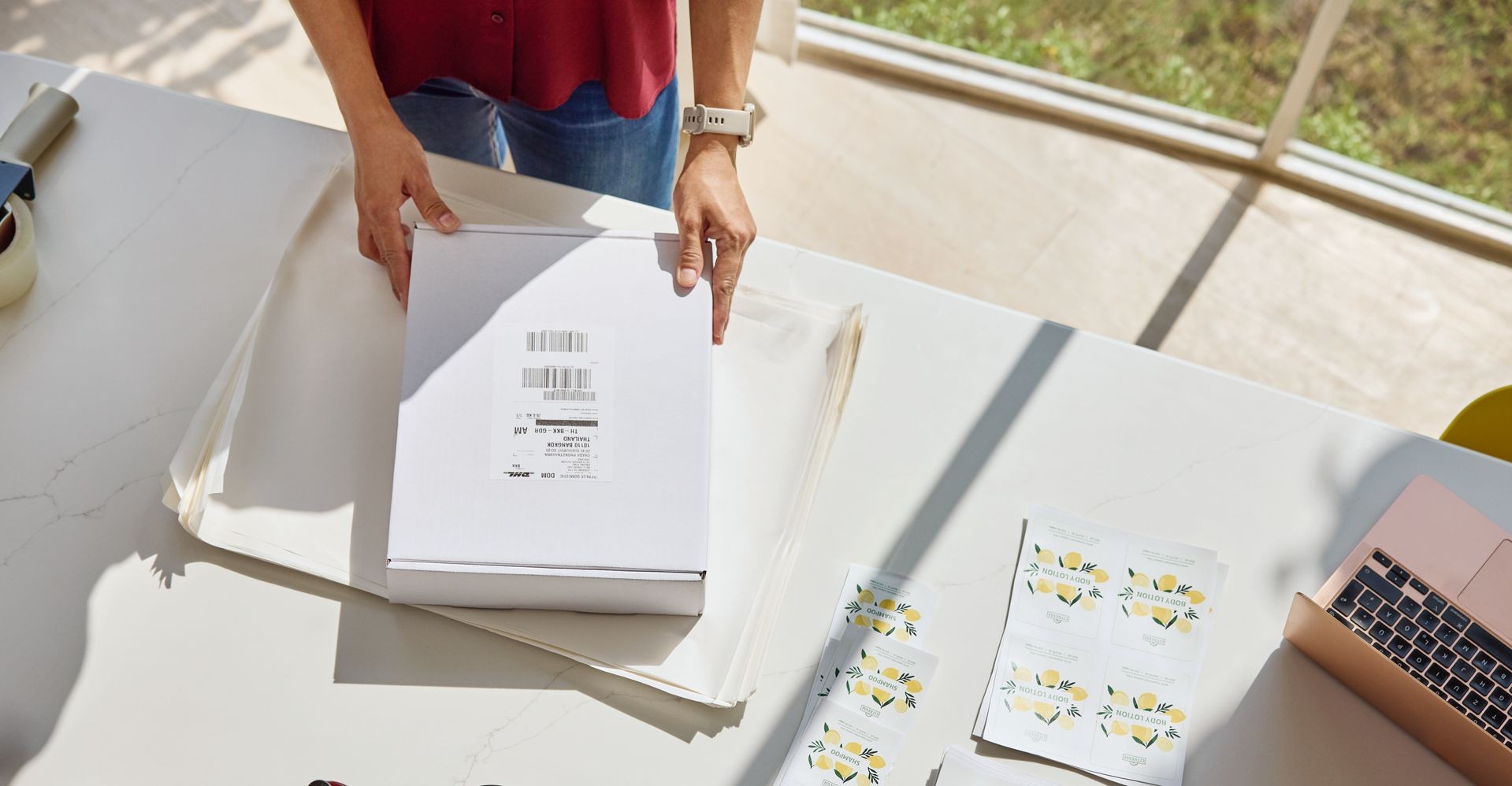 Don’t let hidden shipping costs or brand damage due shipping delays derail your growth. Open a business account with DHL Express today.