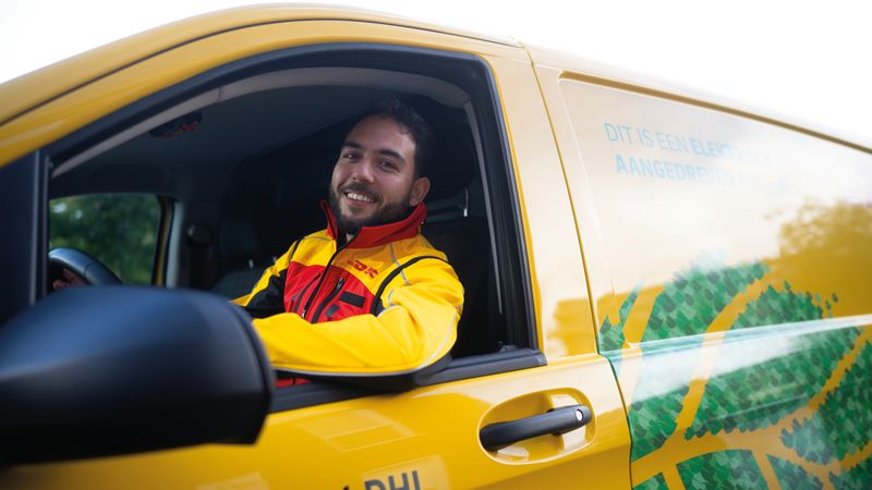 Work with DHL Express to deliver faster, go further, and grow smarter in today’s competitive e-commerce landscape.