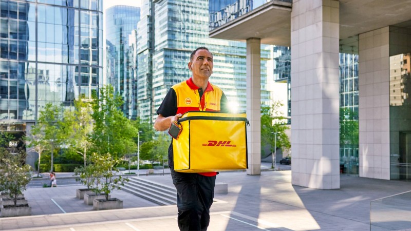Ready to transform your healthcare supply chain? Explore how DHL Express can empower your operations today.