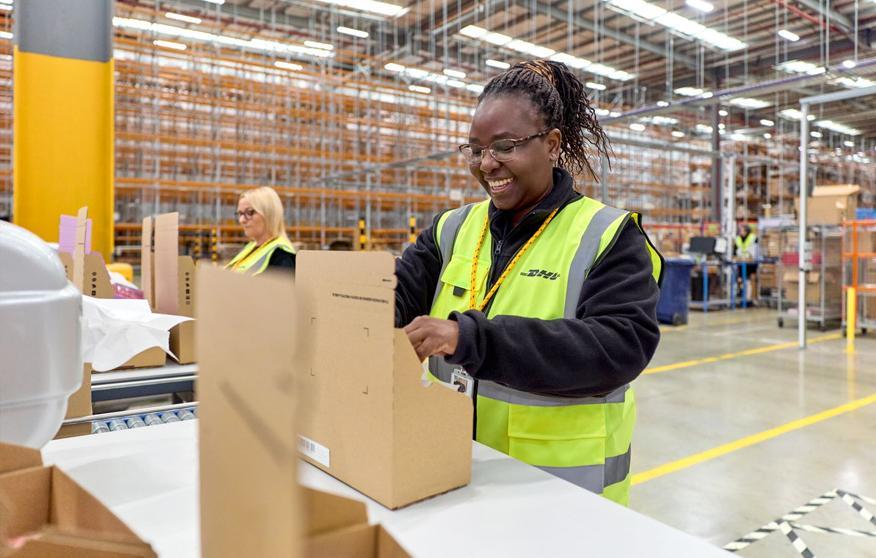 /content/dam/south-africa/e-commerce-advice/e--commerce-best-practice/Supercharge Shipping with DHL Express Commerce.jpg
