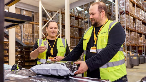 /content/dam/south-africa/logistics-advice/essential-guides/Lock Down Movement with Wrapping.jpg